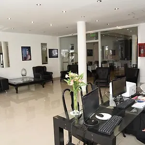 Hotel Gardel Flats 3*