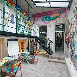 Art Factory Palermo Hostel