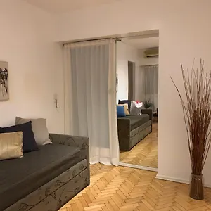 Apartment Vicente Lopez 2227 *