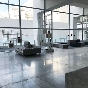 Mitre 1444 Apartment