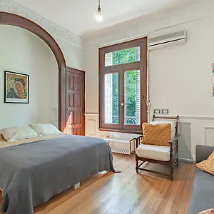 Coqueto Y Comodo Departamento En La Mejor Zona Centrica De Sobre Alem * Buenos Aires