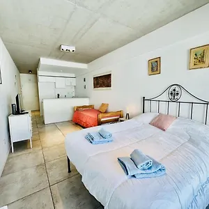 Estudio Industrial Con Balcon