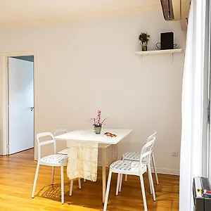 Oasis Centro Obelisco Apartment