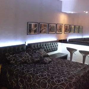 Apartamento Callao 257 *