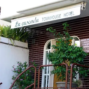 La Cascada Townhouse 2*