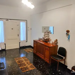 , En Vivienda Familiar * Buenos Aires