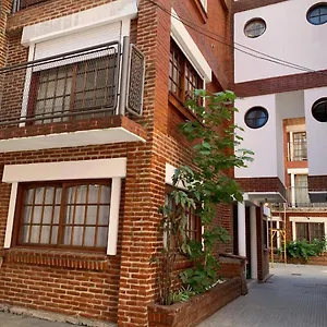 Kairos Guest house *